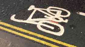 Government announces review into cycle safety